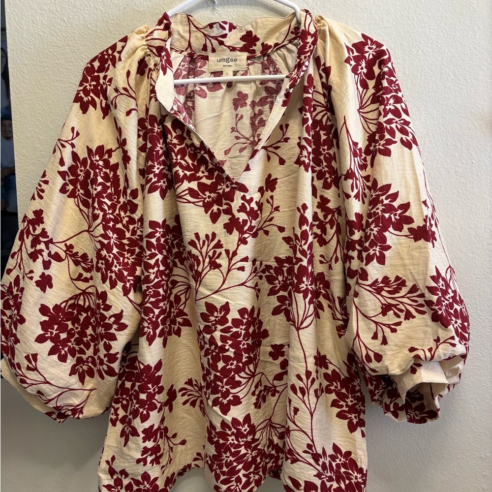 Umgee Cream Tunic with Burgundy Floral Puff Sleeves